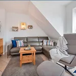 Fraeulein Loddin Whg_ Hugo Appartement Kolpinsee