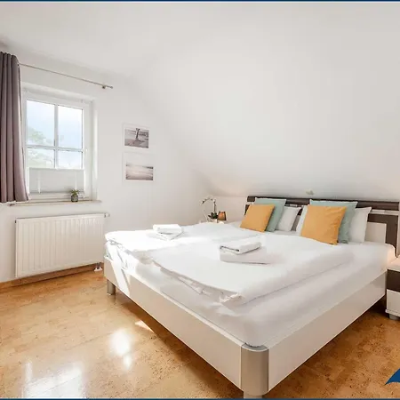 Fraeulein Loddin Whg_ Hugo דירה *